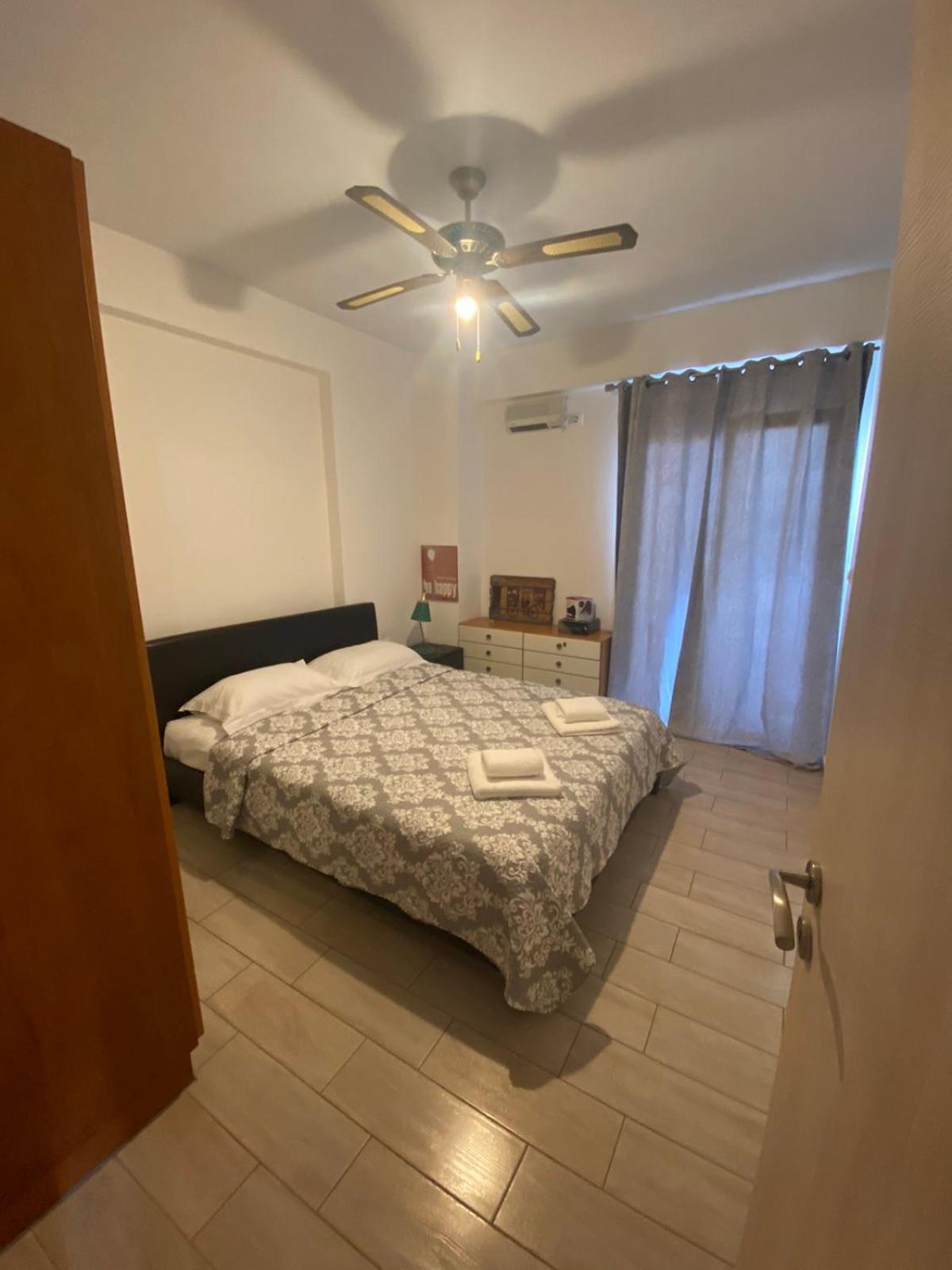 Apartament Αρέθουσα Fourth Floor ! Chalkís Zewnętrze zdjęcie